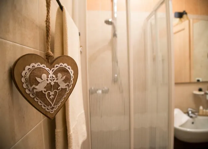 La Cor De Jeremie מונז'ובט